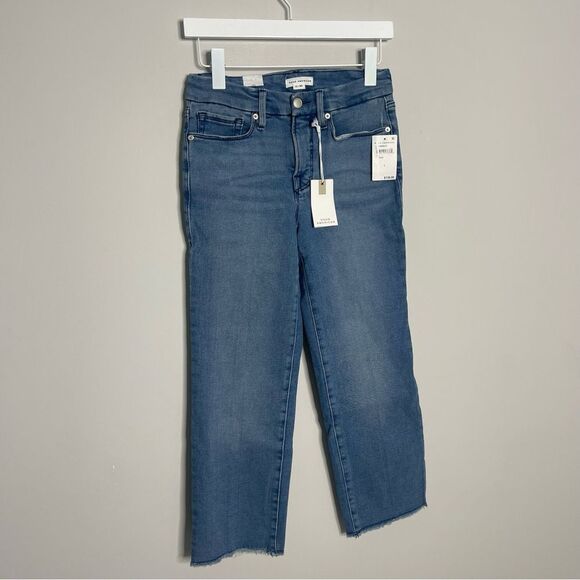 Good American Good Petite Straight Split Pockets Jeans - Picture 9 of 12